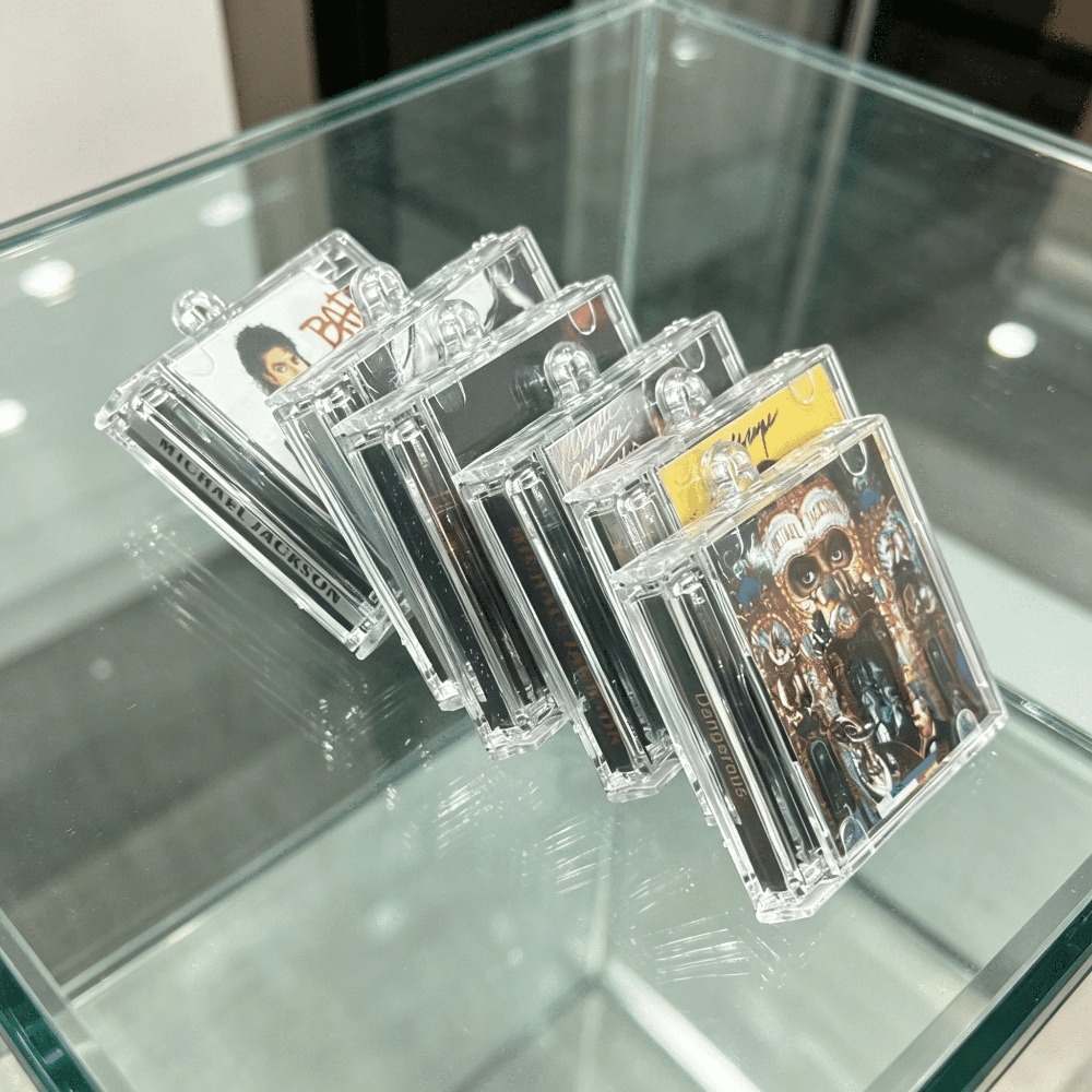 Michael Jackson Merch Mini CD  - đánh giá và giá Cat Claw Bark