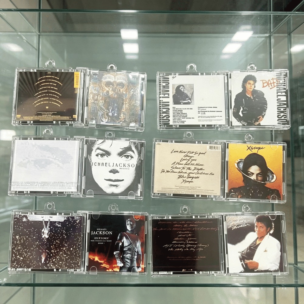 Michael Jackson Merch Mini CD  - đánh giá và giá Cat Claw Bark