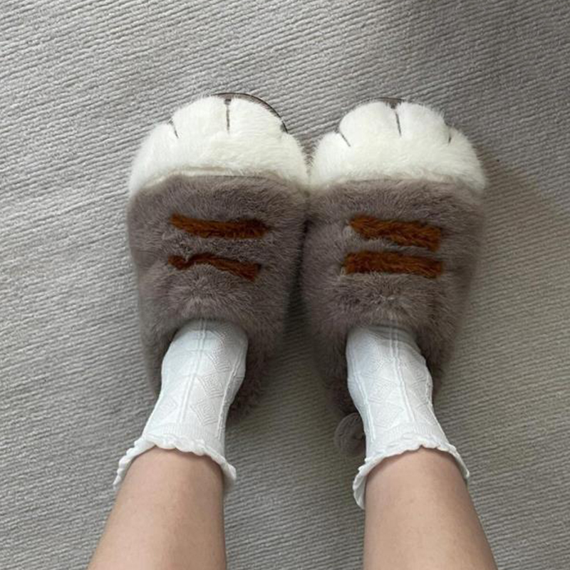 Fun Fluffy Cats Feet Slippers  - đánh giá và giá Cat Claw Bark
